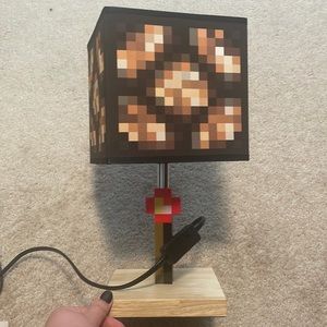 Minecraft red stone lamp
